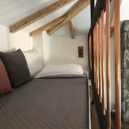 Emmeleia's Дом отдыха Sourpi