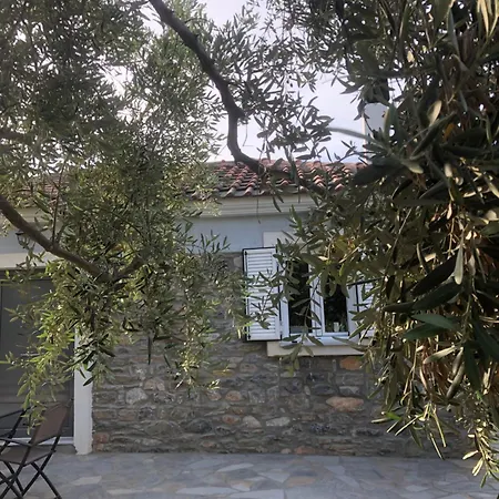 Ferienhaus Emmeleia's Sourpi