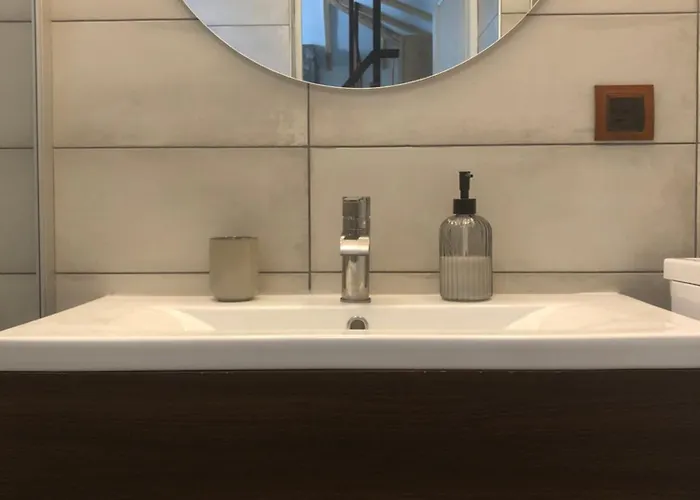 Case de vacanță Emmeleia's Sourpi