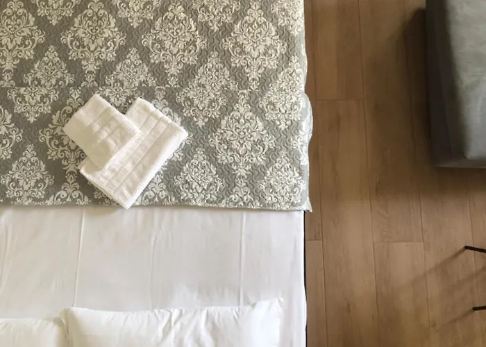 Case de vacanță Emmeleia's Sourpi